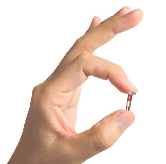 iPin World's Smallest Laser Pointer for iPhone Indiegogo