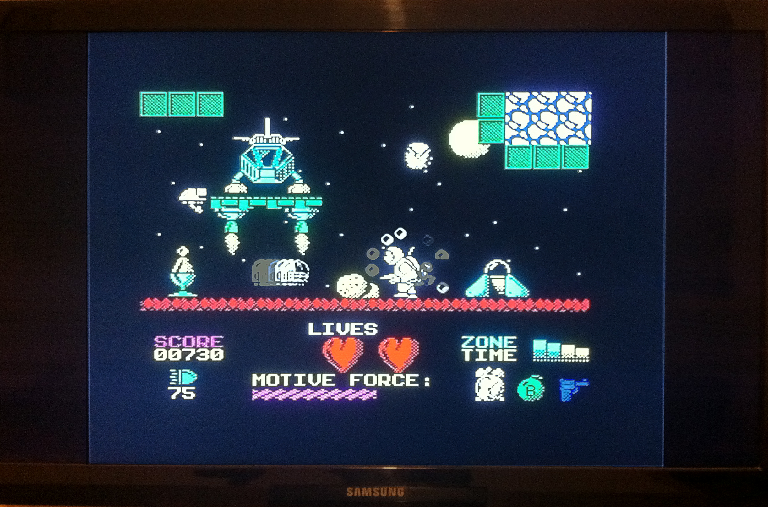20141126063548-vega_tv-2.jpg