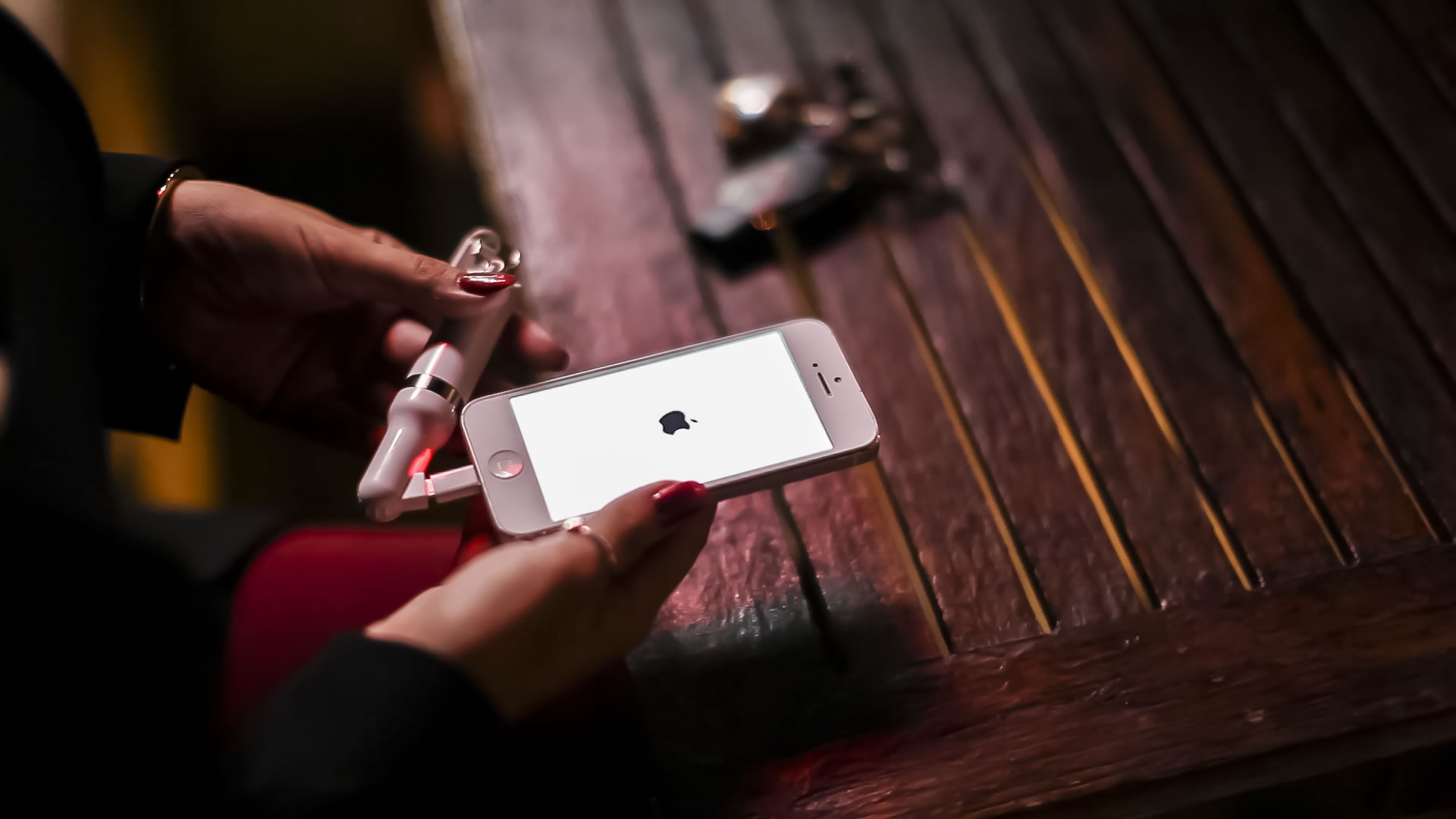 Flat Attack Single AA Battery Phone Power Charger Indiegogo